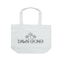 Load image into Gallery viewer, Dawn Gong Vast Tote Bag
